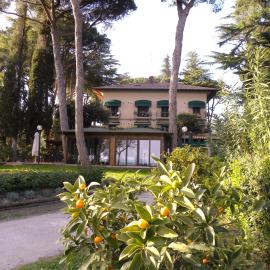 Hotel Kursaal, hotel Passignano sul Trasimenóban