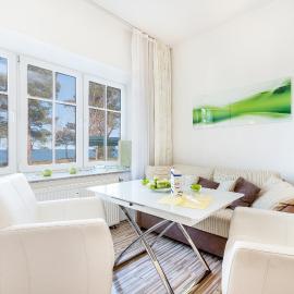 Direkt am Strand mit Meerblick und Sauna - FeWo Strandidyll