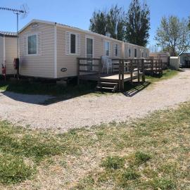 Camping Horizon Bar, hotel u gradu Frontinjan