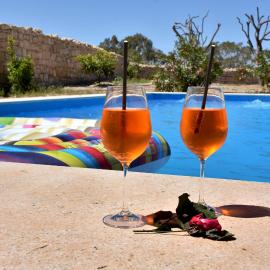 Four Winds Farmhouse, hotell i Birżebbuġa