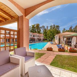 Marina Manna Hotel and Club Village, khách sạn ở Valledoria