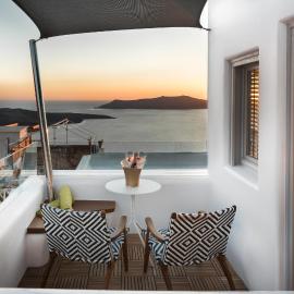 Emfasis Luxury Villa with heated Jacuzzi-Sunset view