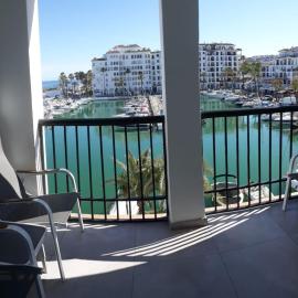 Duquesa Seafront Marina, Hotel in Manilva
