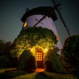 Windmill vacation home in Ledzin near Baltic Sea