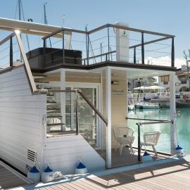 Portoverde Luxury Houseboat, Hotel in Misano Adriatico