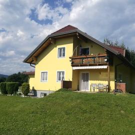 Ein schöner Panorama Blick, hotel a Augsdorf