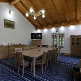 Casuta cu Zorele, hotel in Martinie