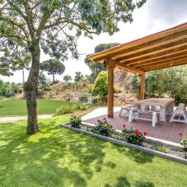 Vivalidays Can Palomo, hotel a Palafolls