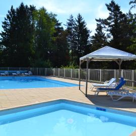 VVF Jura Lac de Vouglans, hotel in Maisod
