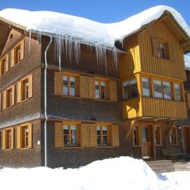 Urlaub bei Moses, hotel in Schoppernau