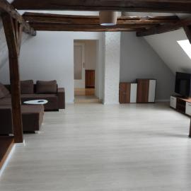 Ferienwohnung Olafs Werkstatt, מלון בNeustadt