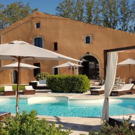 Domaine De Pradaous, hotel i Reillanne
