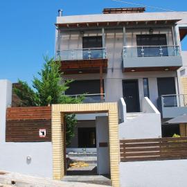 T&A Apartment,near the sea., hotell i Marathon