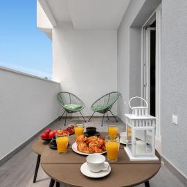 Apartments Morpheus, hotel in Makarska