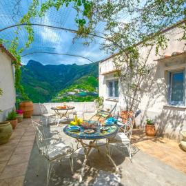 Il Mandorlo, hotel di Tramonti