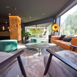 Aparthotel Atenea Valles, hotel en Granollers