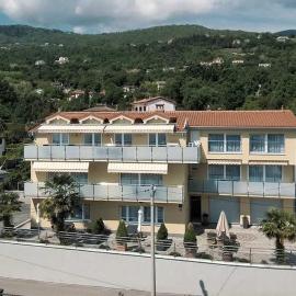 Villa Martina, hotel in Ika