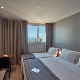 Flix Hotel