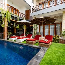 Nyuh Gading Home Stay
