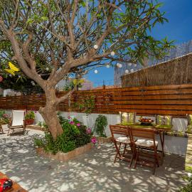 Casa Maritina Gennadi Traditional House, hotel a Gennadi