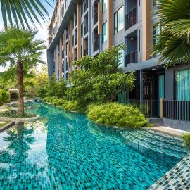 Apartment at Aristo Surin by Lofty: Surin Plajı şehrinde bir otel