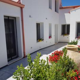 B. SINIS, hotel v destinaci Càbras
