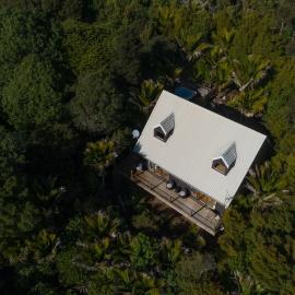 Whisper Cottage, hotel in Onetangi