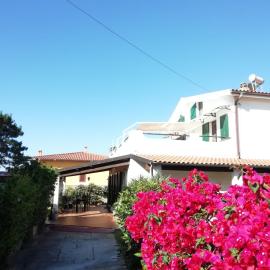 Villa Maria Apartment, ξενοδοχείο σε Capoterra