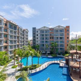 The Title Residencies Naiyang by Beringela, hotel in Nai Yang Beach