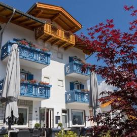 Hotel Milano, hotel em Tione di Trento