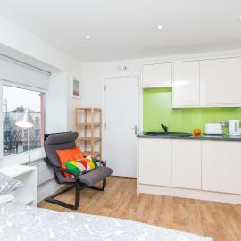 Bristol City Budget Studio Stay, hotel in Bristol