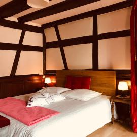 AUX DEUX CIGOGNES AMMERSCHWIHR – hotel w mieście Ammerschwihr