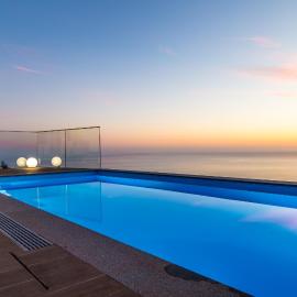 A&M House II Luxury Holidays Home、アルコ・ダ・カリェタのホテル