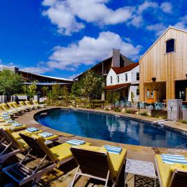 Lone Star Court, by Valencia Hotel Collection, hotel v destinácii Austin
