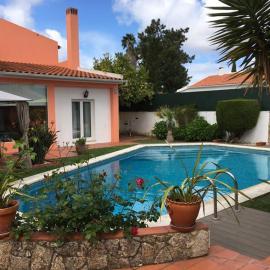 Moradia do Pinhal, hotel in Azeitao