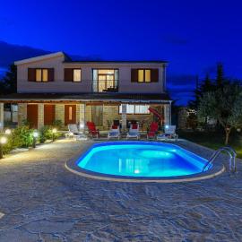 Villa Ivana ZadarVillas