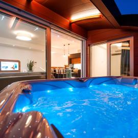 The Q Superior - a penthouse with jacuzzi and sauna