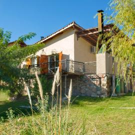 Aguilas de Piedra, hotel em Cacheuta