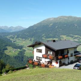 Haus Auer, hotel in Jerzens