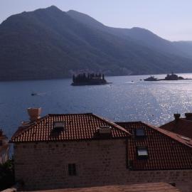 Gudelj Apartments, hotel v destinaci Perast