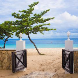 Coyaba Beach Resort, hotel a Saint George's