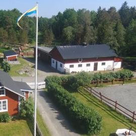 Haga gård och Stall, hotell sihtkohas Herräng