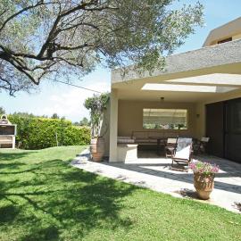 Villa Sanni Retreat by Luxlikehome