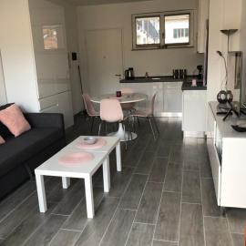 Luxury Apartment Lake Como, hotel in Acquaseria