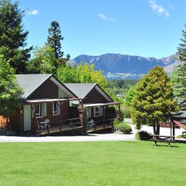 Greenacres Alpine Chalets & Villas, hotel in Hanmer Springs