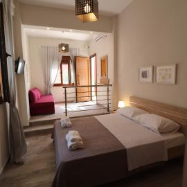 Ethra luxury studios, hotel i Asproválta