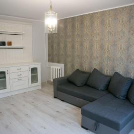 Vintage style apartment 1 km from the beach, Hotel in Pärnu
