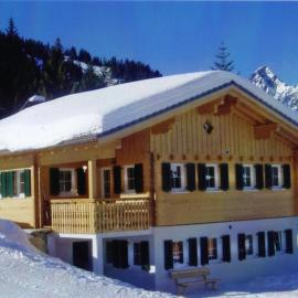 Haus zur Kapelle, hotel in Sankt Gallenkirch