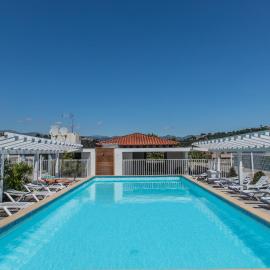 Vacancéole - Résidence Le Crystal, hotel in Cagnes-sur-Mer