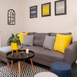 Stylish and most central 2 bed -Free Parking
